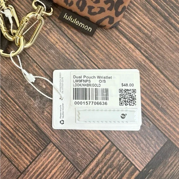 NWT Lululemon Dual Pouch Wristlet In Leopardo Shift Midi Desert Khaki - Picture 8 of 8